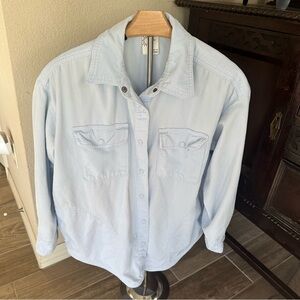 Offline by aerie Pale Blue Button-Up Utility Shirt size XS
